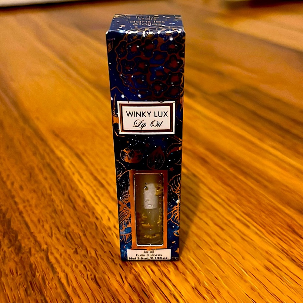 Winky Lux lip oil/ lip gloss